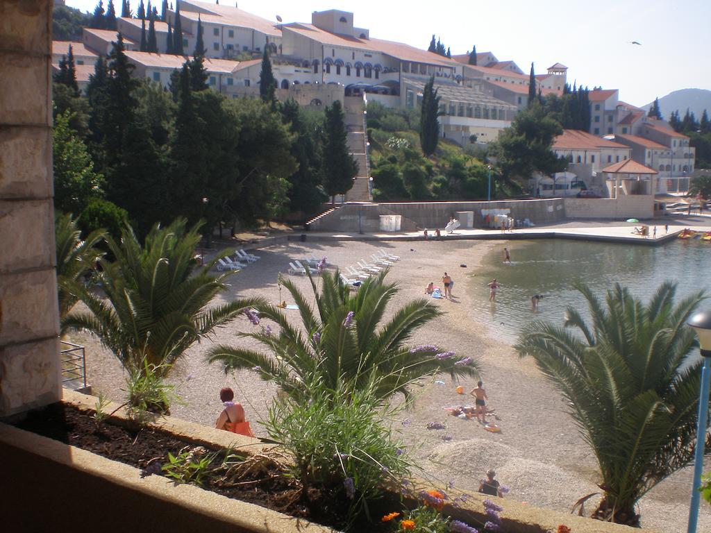 Apartments Villa Kresic Neum Quarto foto